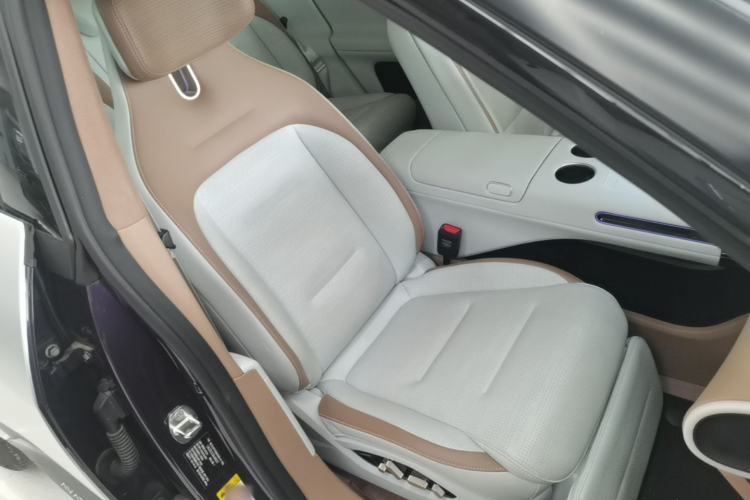 Used Avatr 07 2024 Max Pure Electric Edition Right Front Seat