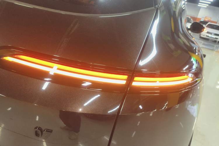 Used Avatr 07 2024 Max All-Electric Four-Wheel Drive Right Rear Taillight