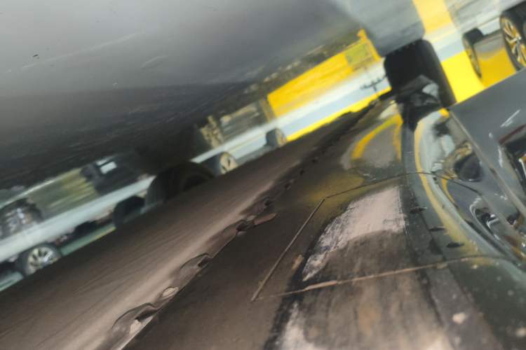 Used Avatr 07 2024 Max All-Electric Four-Wheel Drive Right Side Sill