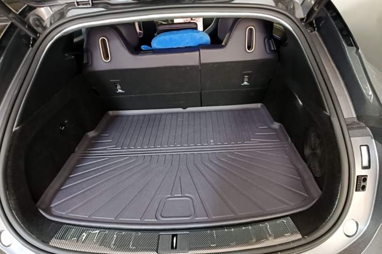 Used Avatr 07 2024 Max Pure Electric Edition Trunk