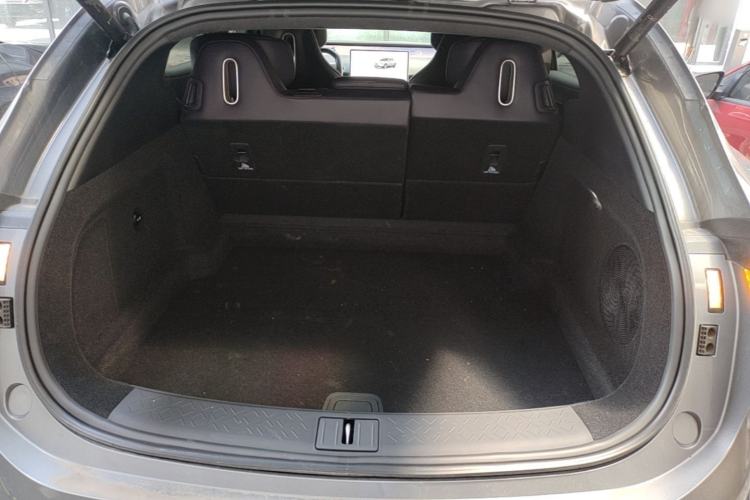 Used Avatr 07 2024 Max Extended-Range Edition Trunk