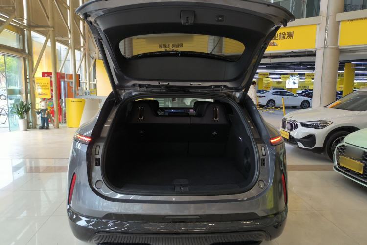 Used Avatr 07 2024 Max Extended-Range Edition Trunk