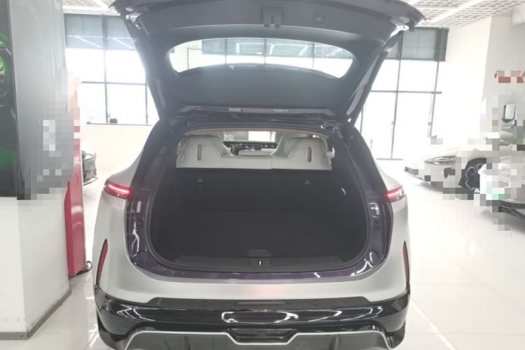 Used Avatr 07 2024 Max Pure Electric Edition Trunk