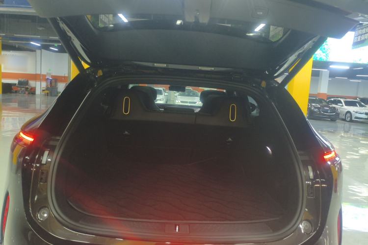 Used Avatr 07 2024 Max All-Electric Four-Wheel Drive Trunk