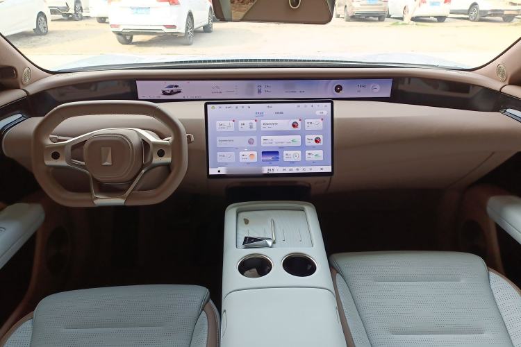 Used Avatr 07 2024 Pro+ All-Electric Version Center Console