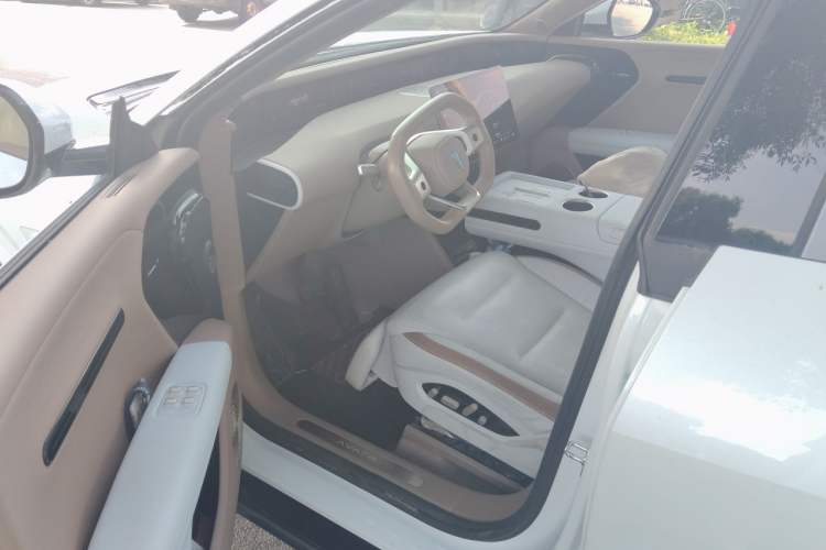 Used Avatr 07 2024 Max Extended-Range Edition Driver Seat