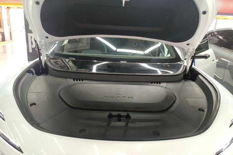 Used Avatr 07 2024 Ultra Range-Extended Four-Wheel Drive Engine Bay