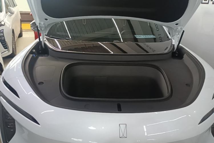 Used Avatr 07 2024 Pro+ All-Electric Version Engine Bay