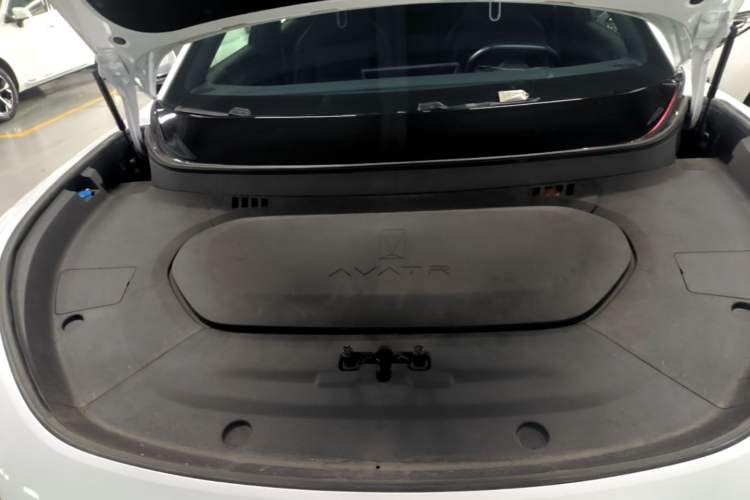 Used Avatr 07 2024 Max Extended-Range Edition Engine Bay