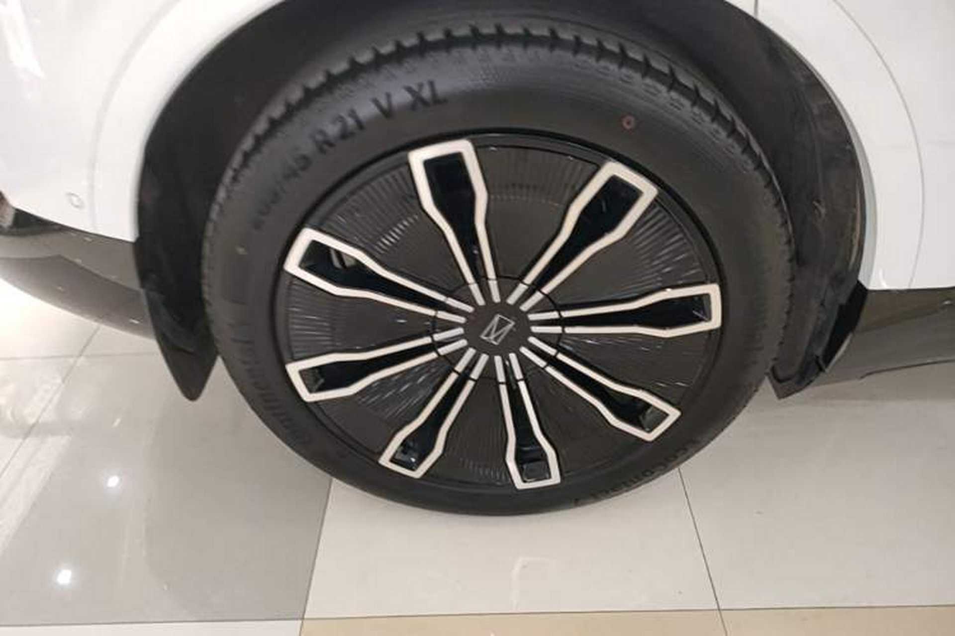 Used Avatr 07 2024 Max Extended-Range Edition Exterior 5