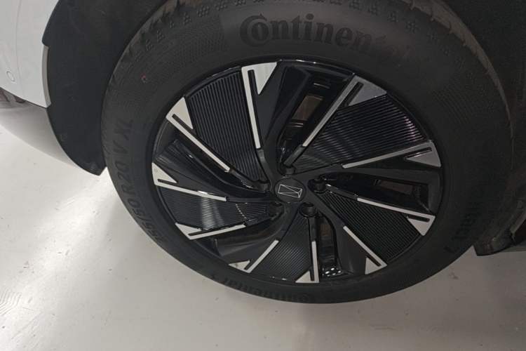 Used Avatr 07 2024 Pro+ All-Electric Version Exterior 5
