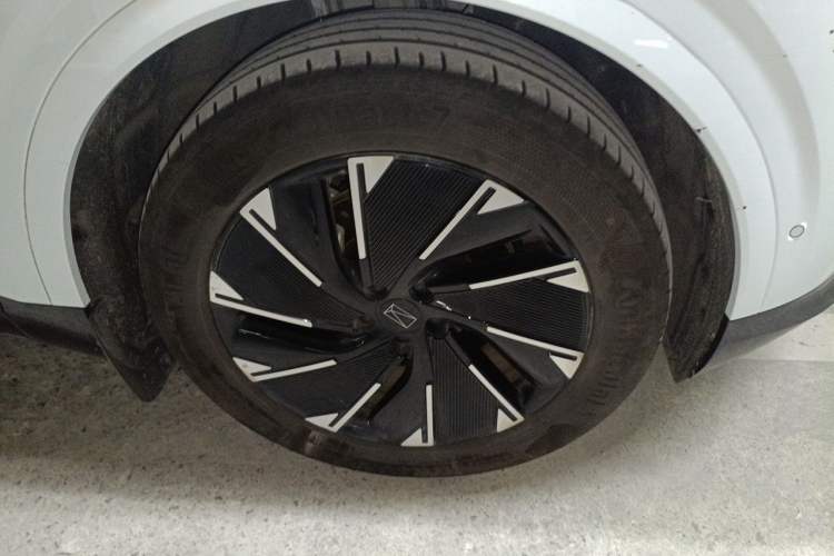 Used Avatr 07 2024 Max Pure Electric Edition Exterior 7