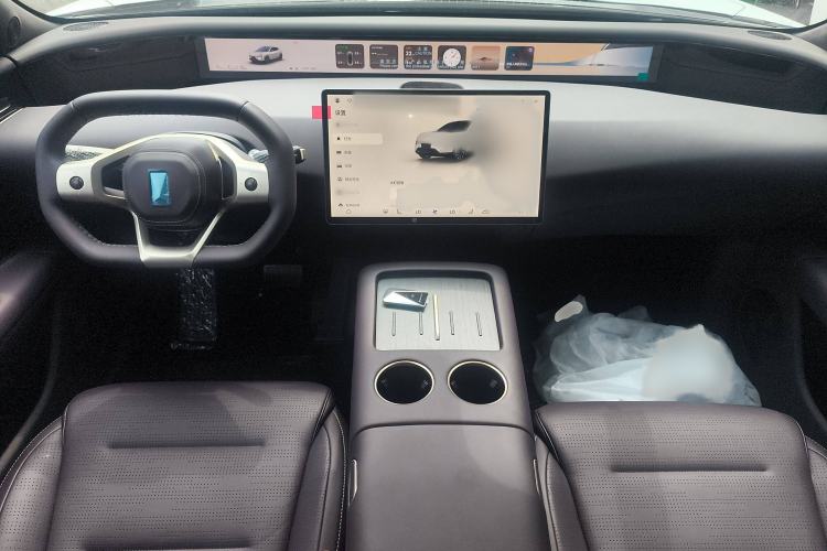Used Avatr 07 2024 Max Pure Electric Edition Interior 2