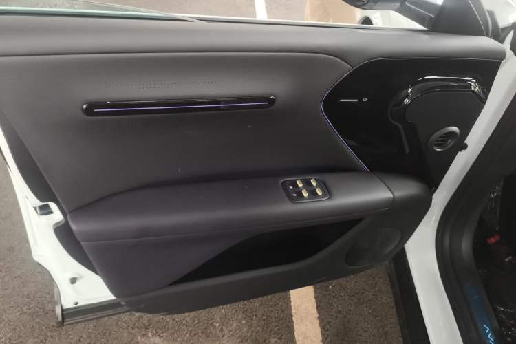 Used Avatr 07 2024 Max Pure Electric Edition Interior 7