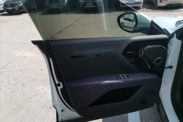 Used Avatr 07 2024 Pro Pure Electric Version Interior 7