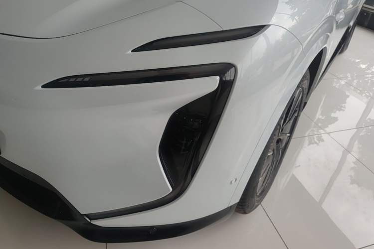 Used Avatr 07 2024 Pro+ All-Electric Version Left Front Headlight