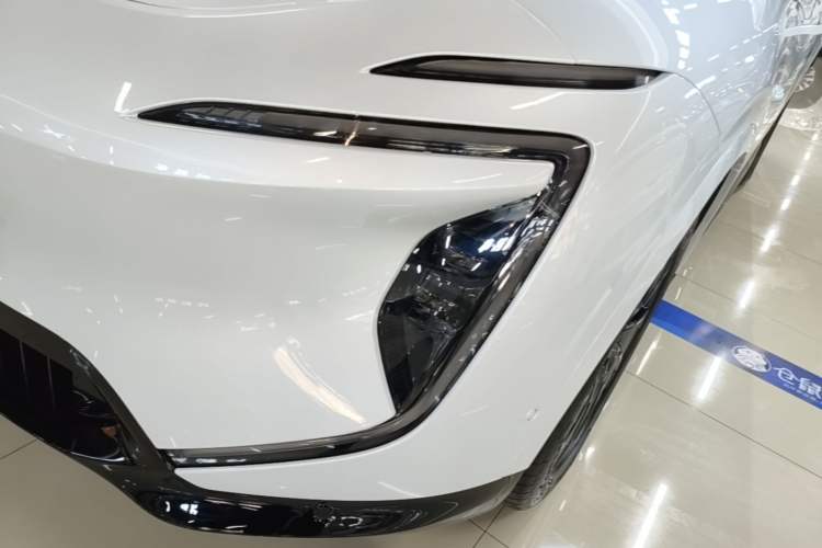 Used Avatr 07 2024 Pro+ All-Electric Version Left Front Headlight