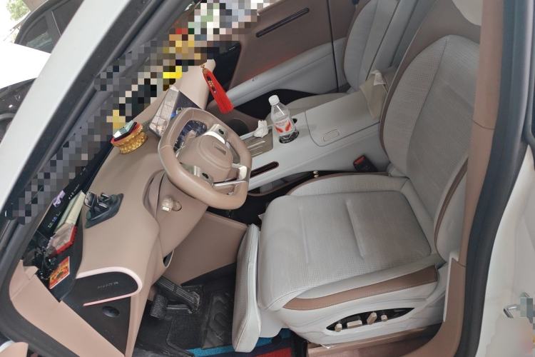 Used Avatr 07 2024 Max Extended-Range Edition Left Front Seat