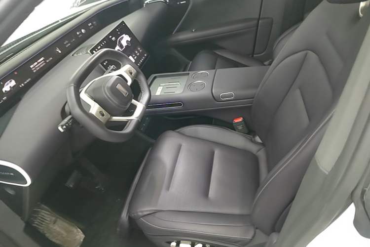 Used Avatr 07 2024 Pro Pure Electric Version Left Front Seat