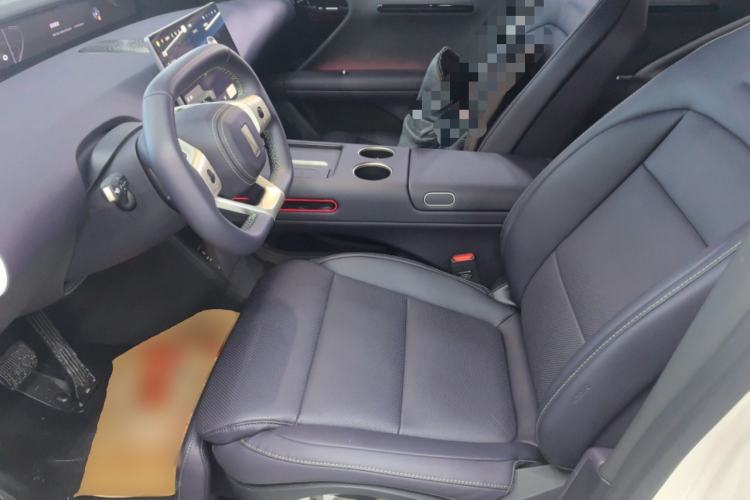 Used Avatr 07 2024 Ultra All-Electric Four-Wheel Drive Left Front Seat