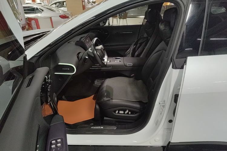 Used Avatr 07 2024 Max Extended-Range Edition Left Front Seat