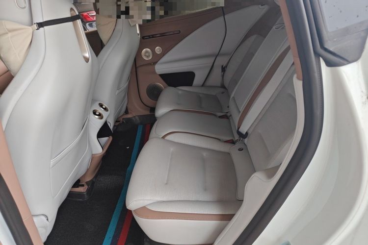 Used Avatr 07 2024 Max Extended-Range Edition Left Rear Seat