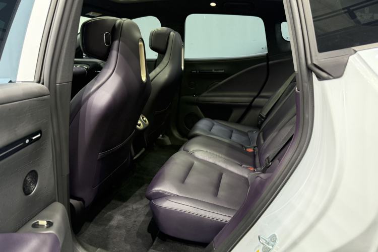 Used Avatr 07 2024 Pro+ All-Electric Version Left Rear Seat