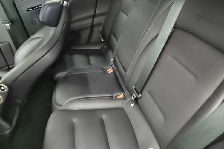 Used Avatr 07 2024 Pro Pure Electric Version Left Rear Seat
