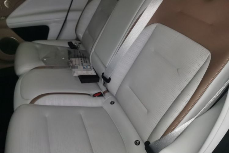 Used Avatr 07 2024 Ultra Range-Extended Four-Wheel Drive Left Rear Seat