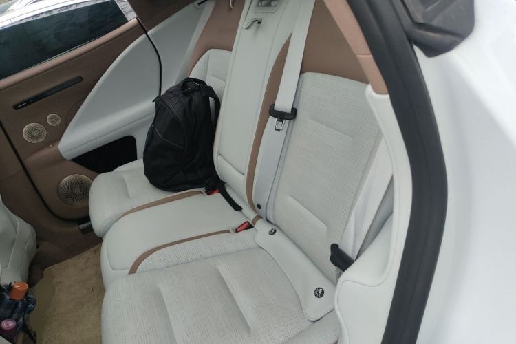 Used Avatr 07 2024 Max Extended-Range Edition Left Rear Seat
