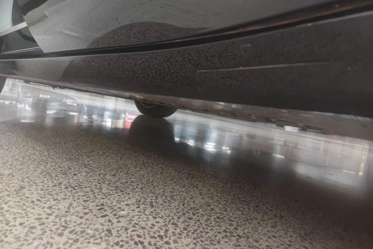 Used Avatr 07 2024 Pro+ All-Electric Version Left Side Sill