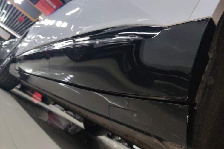 Used Avatr 07 2024 Pro+ All-Electric Version Left Side Sill