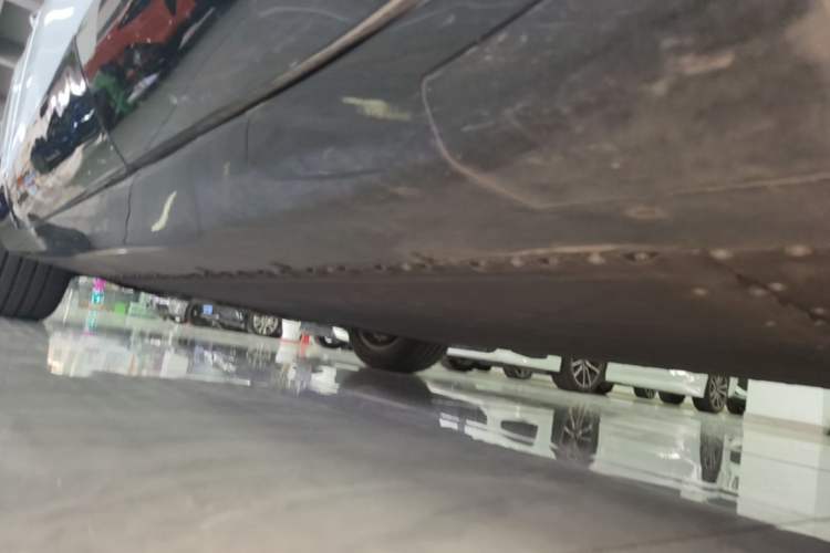 Used Avatr 07 2024 Max Pure Electric Edition Left Side Sill