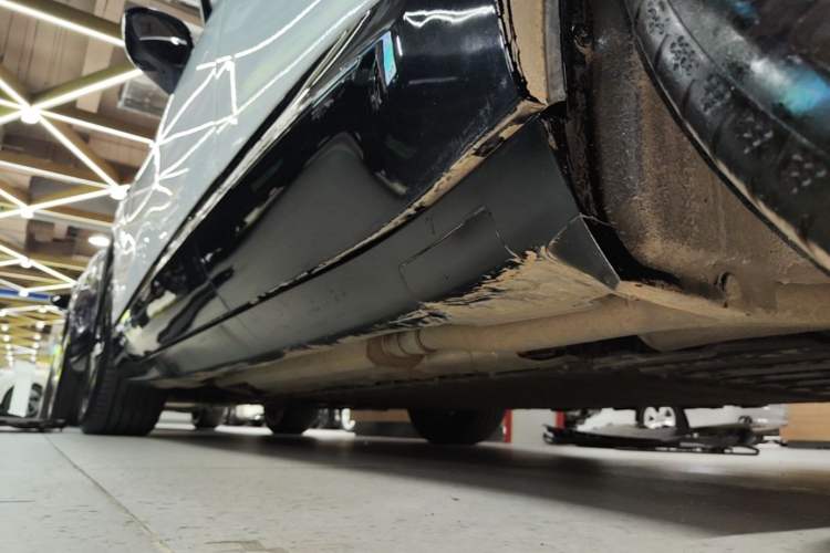 Used Avatr 07 2024 Max Extended-Range Edition Left Side Sill