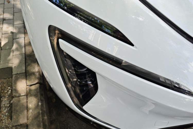 Used Avatr 07 2024 Pro+ Range-Extended Edition Right Front Headlight