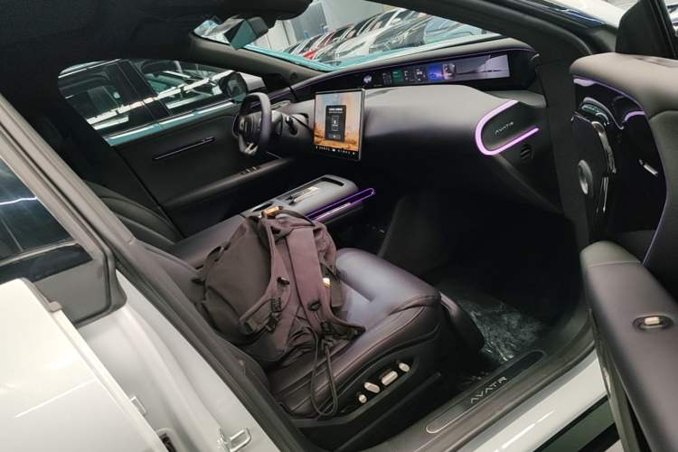 Used Avatr 07 2024 Pro+ All-Electric Version Right Front Seat