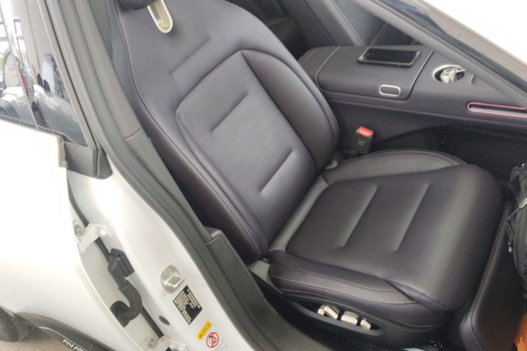 Used Avatr 07 2024 Pro+ All-Electric Version Right Front Seat