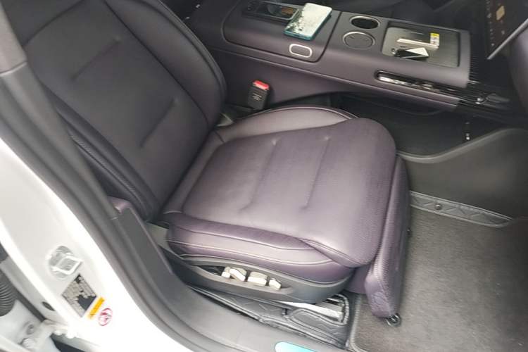 Used Avatr 07 2024 Max Pure Electric Edition Right Front Seat