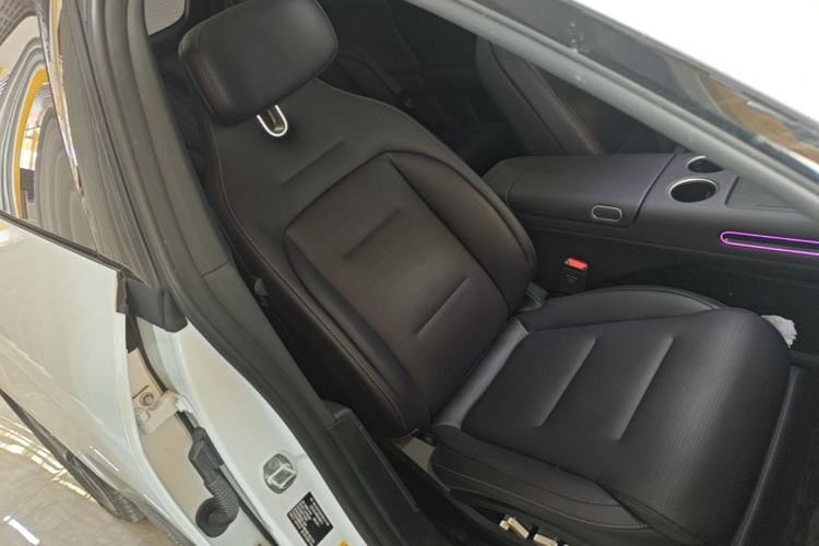 Used Avatr 07 2024 Pro+ All-Electric Version Right Front Seat