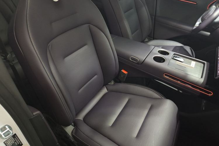 Used Avatr 07 2024 Pro+ All-Electric Version Right Front Seat