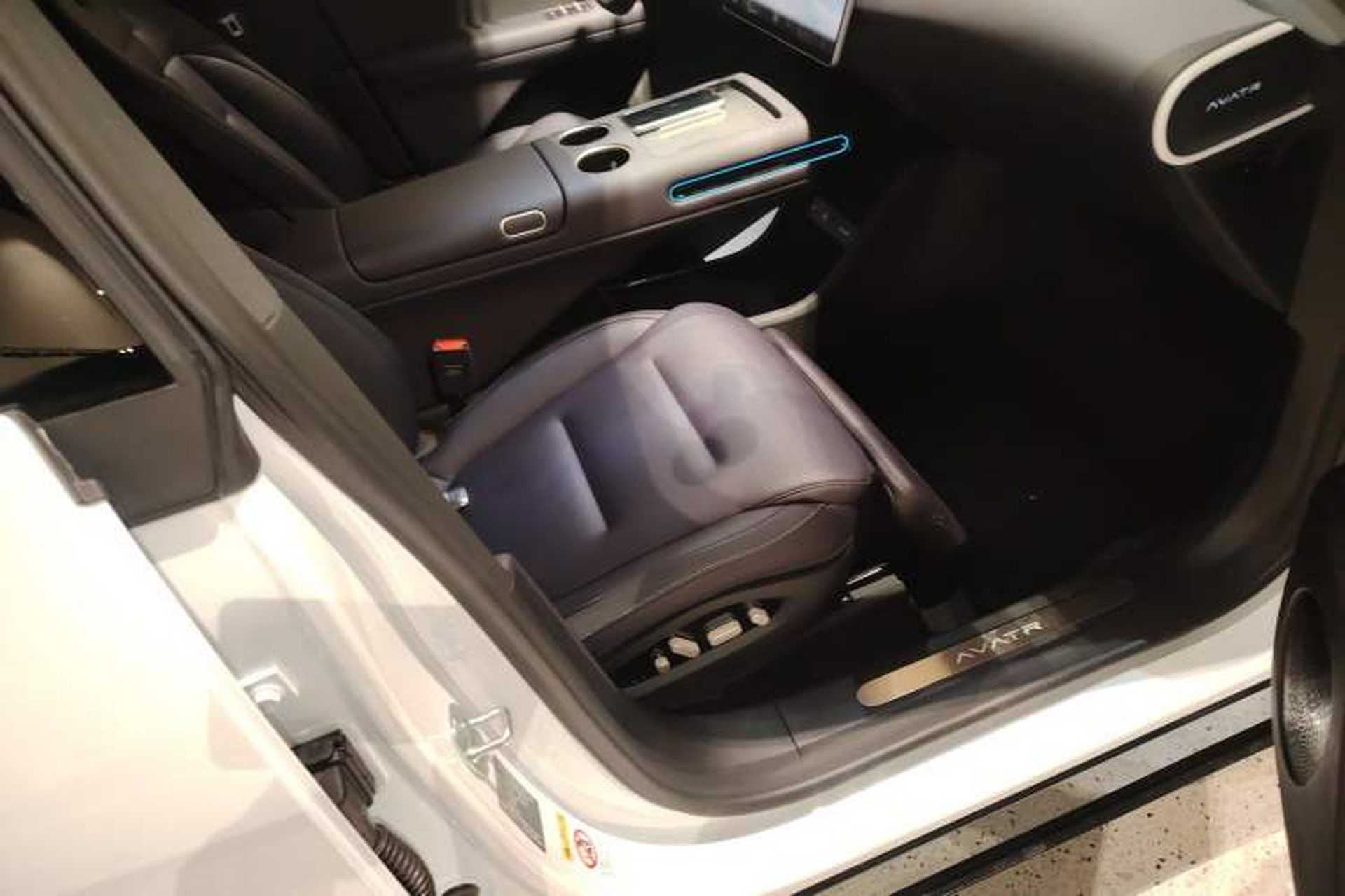 Used Avatr 07 2024 Pro+ All-Electric Version Right Front Seat