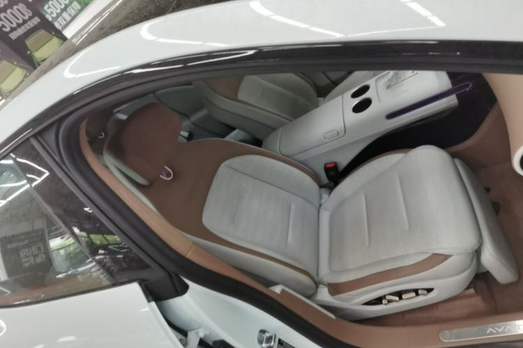 Used Avatr 07 2024 Max Extended-Range Edition Right Front Seat