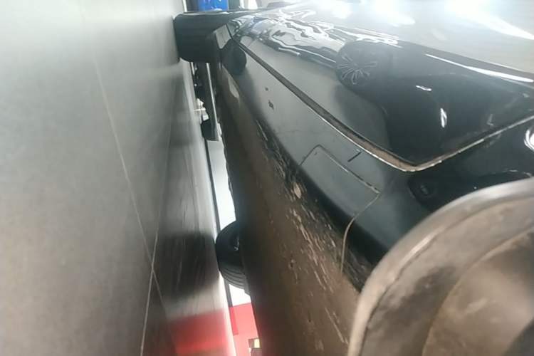Used Avatr 07 2024 Pro+ All-Electric Version Right Side Sill