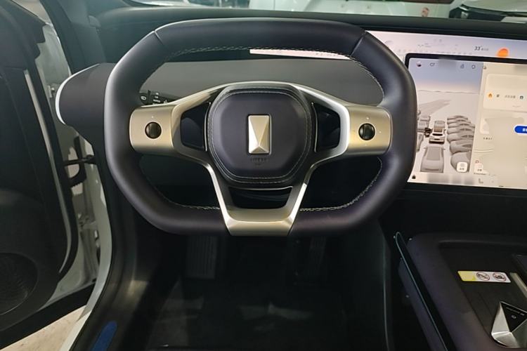 Used Avatr 07 2024 Pro+ All-Electric Version Steering Wheel