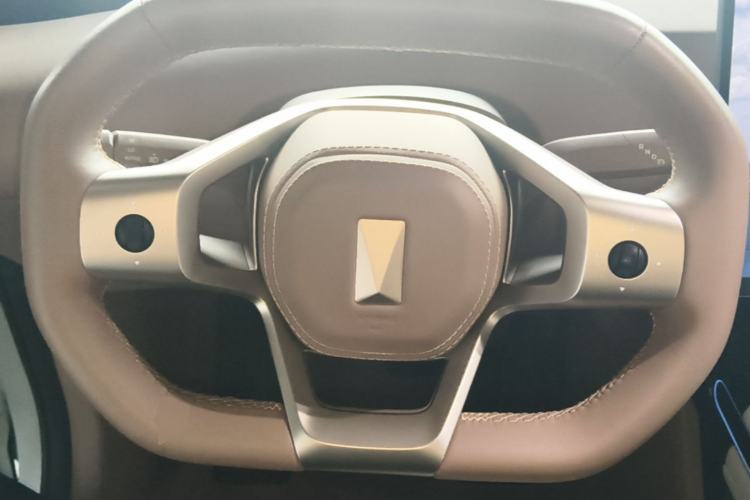 Used Avatr 07 2024 Pro+ All-Electric Version Steering Wheel