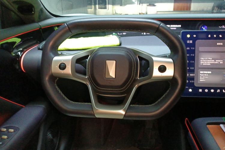 Used Avatr 07 2024 Max Pure Electric Edition Steering Wheel