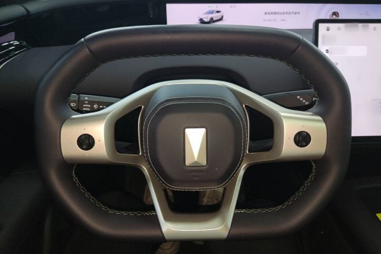 Used Avatr 07 2024 Pro+ All-Electric Version Steering Wheel