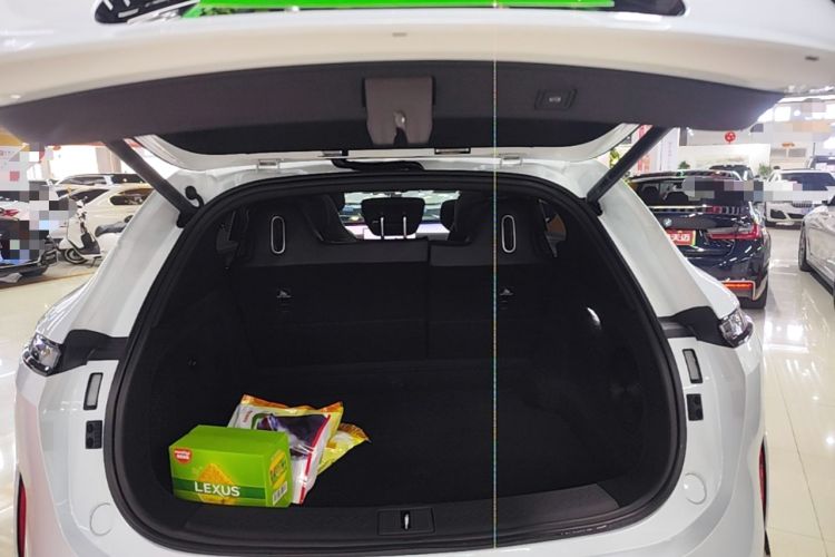 Used Avatr 07 2024 Pro+ All-Electric Version Trunk