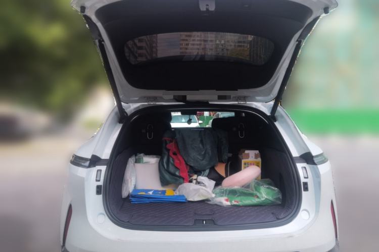 Used Avatr 07 2024 Pro+ Range-Extended Edition Trunk