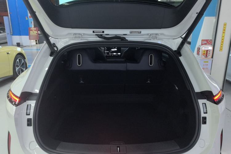Used Avatr 07 2024 Ultra All-Electric Four-Wheel Drive Trunk